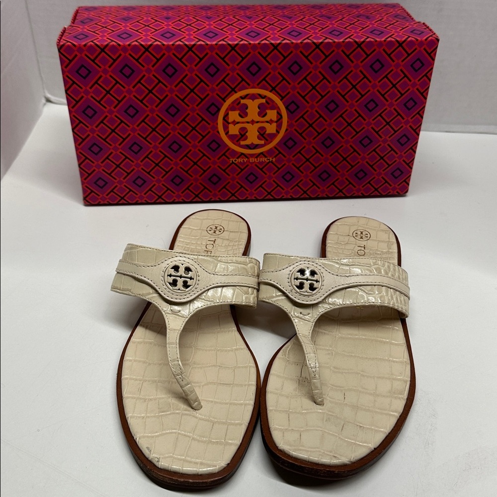 Tory Burch Carson Sandals Leather Thong Flip Flop Shoes Crocodile Ivory Size 8.5